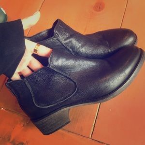 Black leather Modern Vintage booties - never worn!